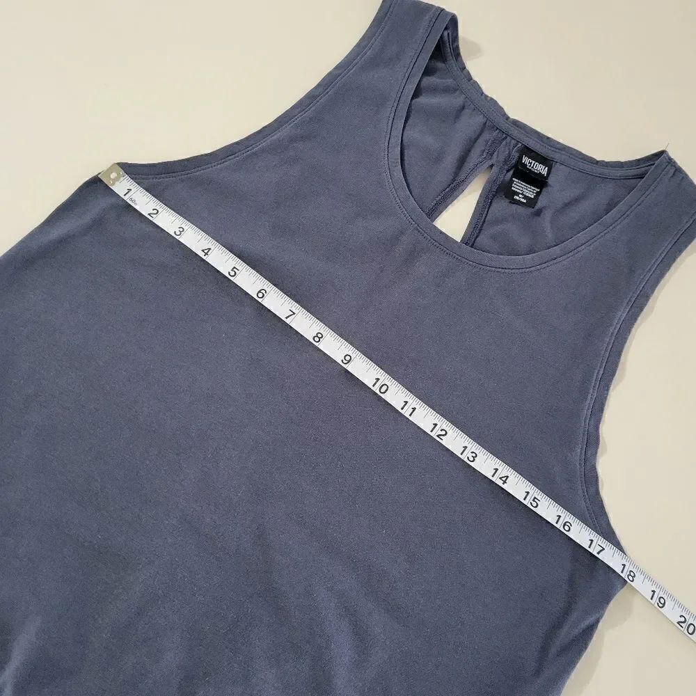 Victoria Sport Gray Split Back Tie Workout Tank Top - Picture 4 of 11